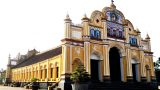 Nhà thờ gỗ không dùng đinh ở Nam Định