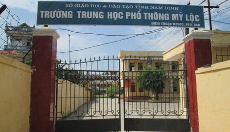 Nam Định : Hiệu trưởng nói về vụ nam sinh quay lén, tống tiền giáo viên