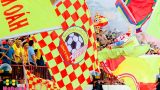 HLV Nguyễn Văn Sỹ: NHM thành Nam là đặc sản mà các đội bóng khác không dễ gì có được
