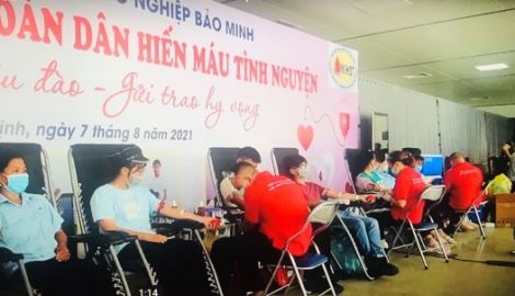 Khu công nghiệp Bảo Minh (Nam Định): Tích cực hiến máu ủng hộ các tỉnh miền Nam