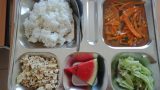 Nam Định triển khai dự án bữa ăn học đường