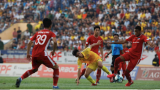 Phóng viên nước ngoài ngưỡng mộ tình yêu bóng đá của người Nam Định