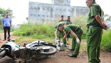 Tài xế xe ôm bị cướp đâm 10 nhát tử vong