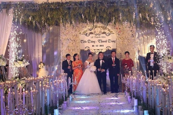 Đám cưới của con trai ông Đỗ Thành Trung diễn ra rất xa xỉ và hoành tráng. Ảnh: Kiến thức 
