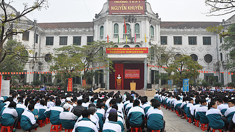 Video về trường Nguyễn Khuyến Nam Định