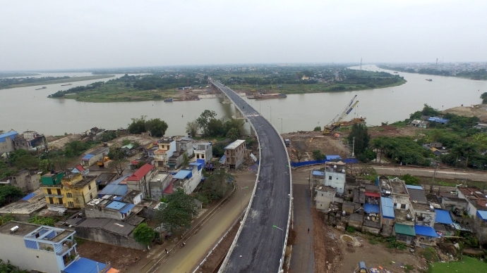 Cầu Tân Phong thi công nhanh kỷ lục