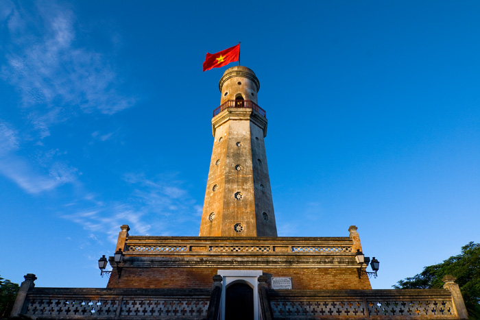 Cột cờ Nam Định – Niềm kiêu hãnh của người dân Thành Nam