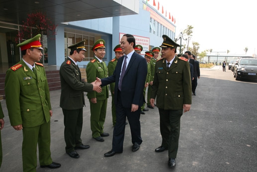 Trong không khí đón xuân mới,  lực lượng công an Nam Định vui mừng được đón Ủy viên Bộ Chính trị, Đại tướng, Bộ trưởng Bộ Công an Trần Đại Quang về thăm…