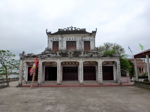 Đền Độc Bộ ở Ý Yên, Nam Định