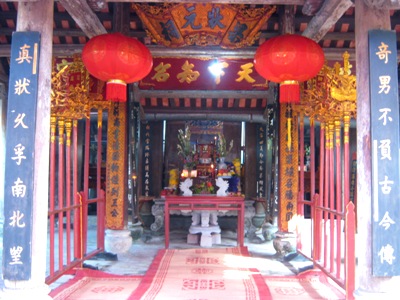 Đền thờ Trạng nguyên Lương Thế Vinh 