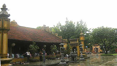 Chùa Đệ Tứ thuộc phường Lộc Hạ (TP Nam Định).