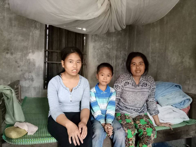 Nam Trực: Thảm cảnh của 3 đứa trẻ khi mẹ nằm một chỗ lại bị ung thư vú