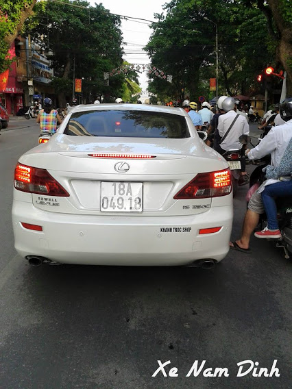 Xe sang Lexus ls250 với giá bán hơn 2 tỷ đồng ở Nam Định đây là mẫu xe thể thao được các đại gia ưa thích.