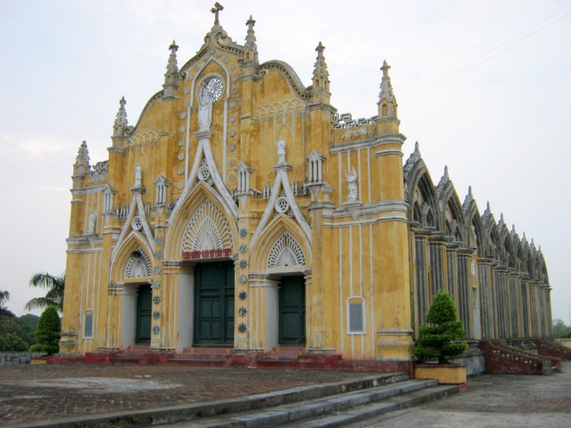 Nhà thờ Giáo xứ Liên Thủy - Xuân Trường Nam Định