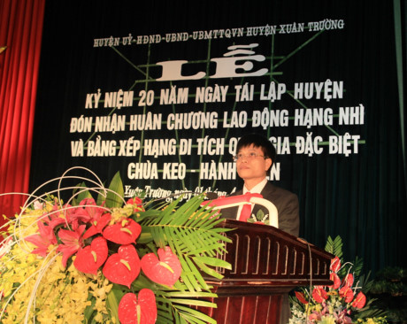 Ông Đặng Ngọc Cường, Chủ tịch UBND huyện Xuân Trường phát biểu tại buổi lễ.