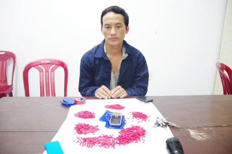 Bộ đội Biên phòng tỉnh Nam Định bắt đối tượng tàng trữ 1.400 viên ma túy đá