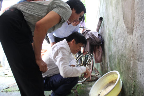 Nam Định hơn 2000 bệnh nhân SXH, Thứ trưởng Bộ Y tế xuống kiểm tra