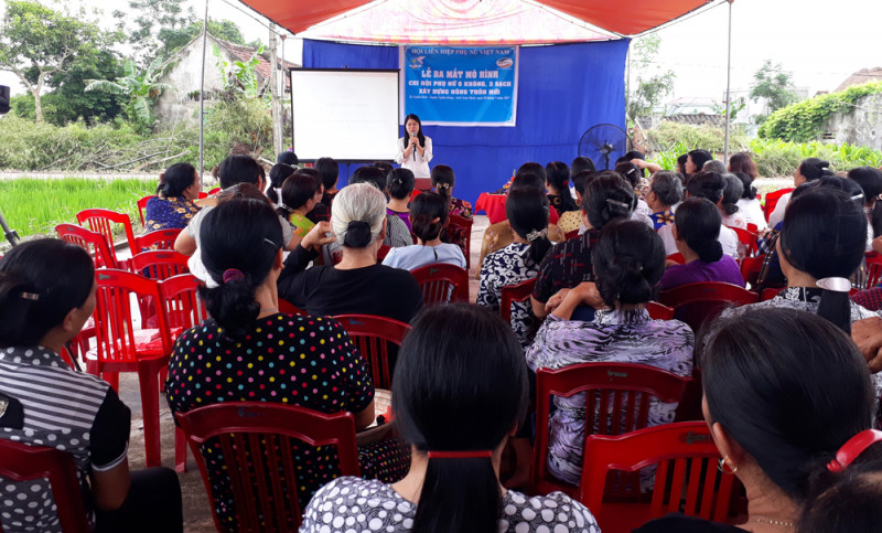 “Chi hội phụ nữ 5 không, 3 sạch” xây dựng nông thôn mới ở Quần Phương