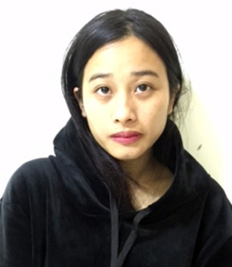 Cô gái Ý Yên, Nam Định bị bắt khi rao bán 138kg pháo ở cổng chợ