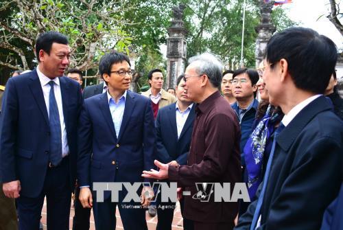 Phó Thủ tướng Vũ Đức Đam kiểm tra công tác chuẩn bị lễ hội đền Trần tại Nam Định