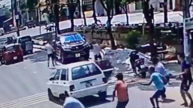 Nam Định: Công an điều tra vụ hàng chục côn đồ mang dao kiếm, nổ súng để siết nợ
