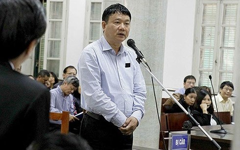 Ông Đinh La Thăng hầu toà phúc thẩm sau bản án 13 năm tù vụ PVC