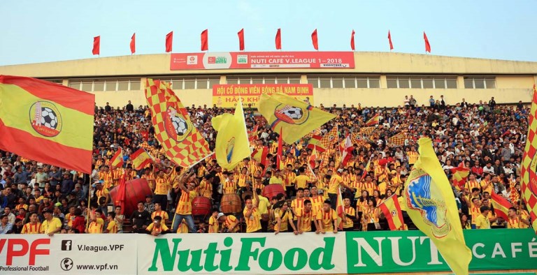 Chơi kiên cường, Nam Định buộc FLC Thanh Hóa chia điểm