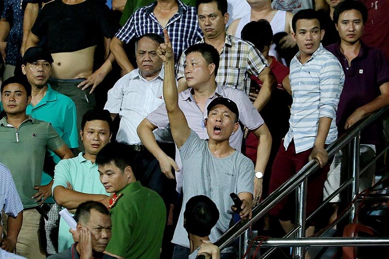 Bị phạt treo sân Thiên Trường – Nam Định kháng án