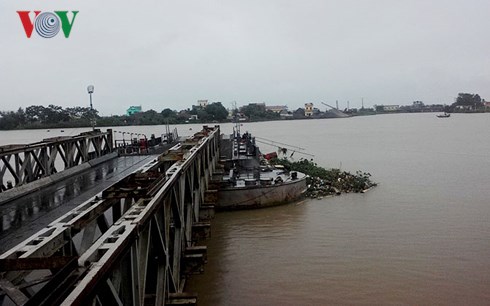 Nam Định dự kiến hôm nay nối lại cầu phao Ninh Cường