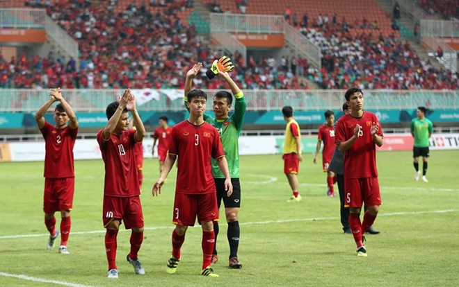 HLV Kiatisak, Thái Lan thất bại là bài học lớn cho ‘kỳ tích’ U23 Việt Nam!