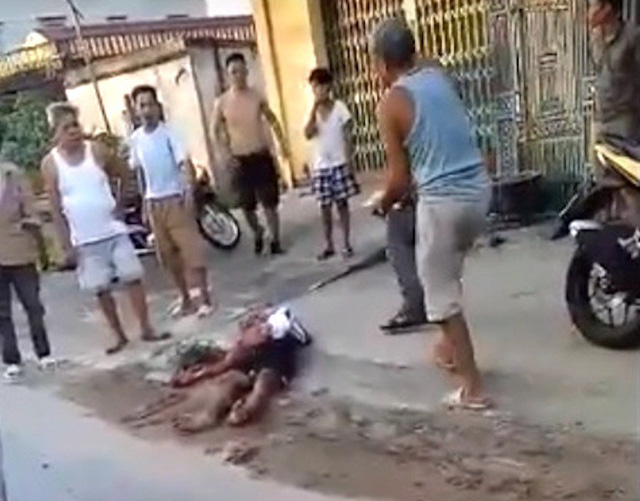 Nam Định: côn đồ mang dao phóng lợn vào tận nhà dân truy sát dã man