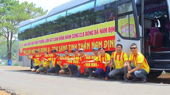 Cổ động viên Hải Phòng – Nam Định cam kết không đốt pháo sáng trên sân Mỹ Đình