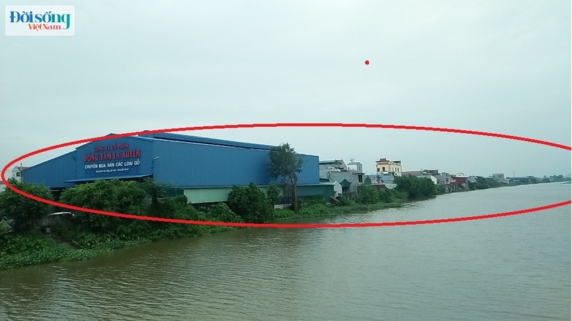 Huyện Ý Yên, Nam Định: Bờ sông Sắt đang bị lấn chiếm nghiêm trọng
