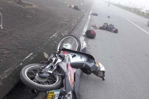 Nam Định: Xe máy mất lái khi đi tốc độ cao, 2 người thương vong