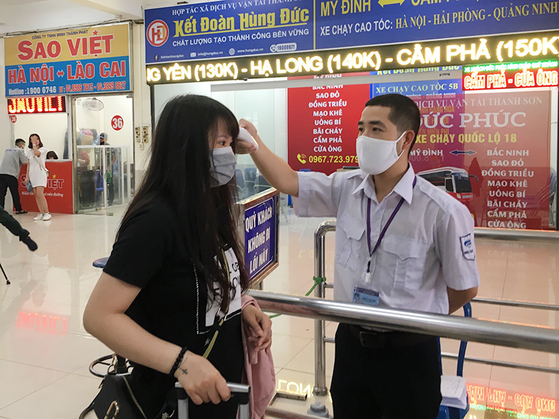 Hà Nội: Kiểm soát chặt việc khai báo y tế bắt buộc với hành khách tại các bến xe