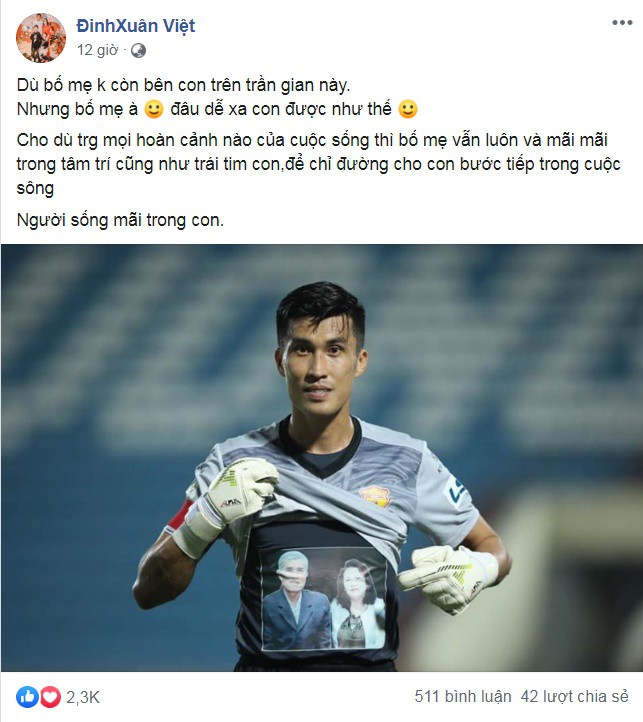 Thủ môn Xuân Việt tri ân cha mẹ sau thắng lợi đầu tiên ở V-League 2020