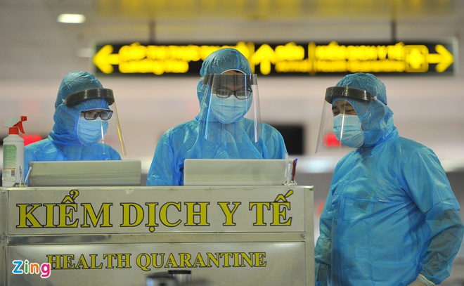 TP.HCM xét nghiệm Covid-19 bắt buộc tại sân bay Tân Sơn Nhất
