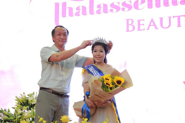 Nặng 38kg, người phụ nữ Nam Định trở thành hoa hậu Thalassemia