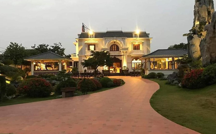 Biệt thự vườn 2.000 m2 của đại gia Nam Định được rao bán với giá không tưởng