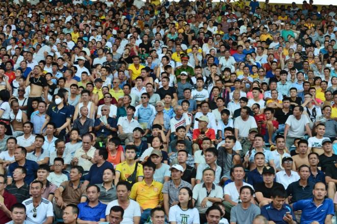 Nam Định FC hút cổ động viên số 1 Đông Nam Á