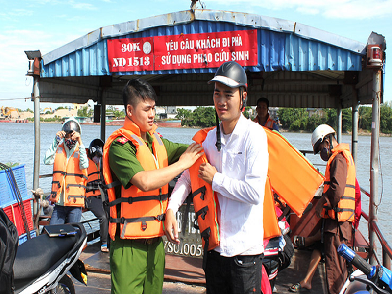 Nam Định phạt trên 5,3 tỷ đồng đối với vi phạm về giao thông đường thủy