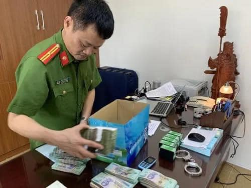 Công an tỉnh Nam Định Bắt nhóm cá độ bóng đá giao dịch trên 400 tỷ