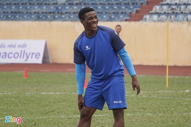 CLB Nam Định bổ sung cầu thủ nhập tịch gốc Ghana