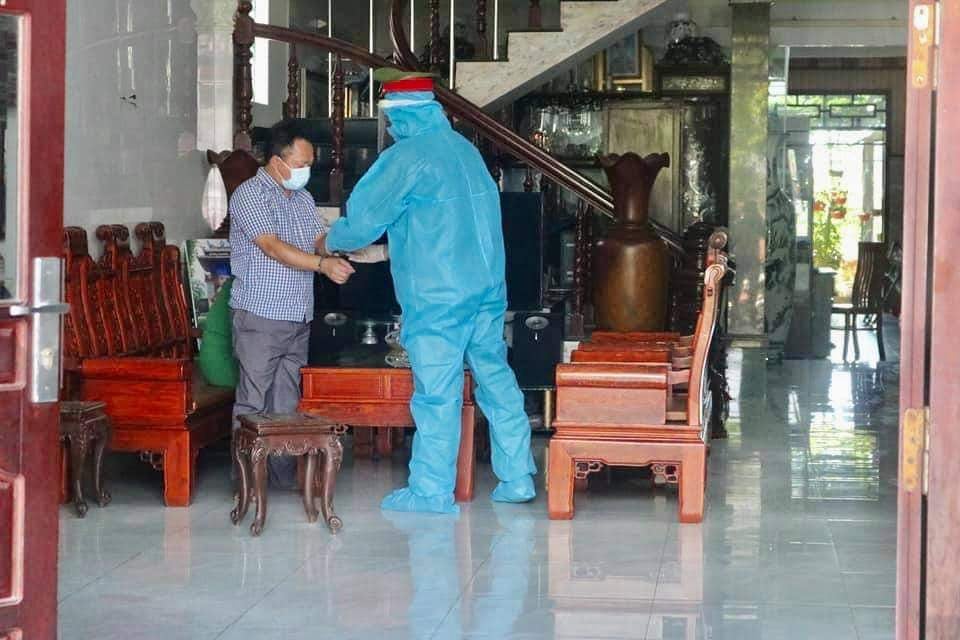 Bắt giam chủ xe chở 46 khách từ TP.HCM về Nam Định có người dương tính với SARS-CoV-2