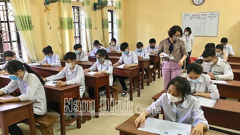 Nam Định : Ngày thi đầu tiên diễn ra an toàn, đúng quy chế