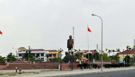 Công Viên Tượng Đài Cố Tổng Bí Thư Trường Chinh