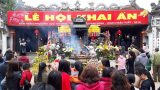 Đền Trần Nam Định tấp nập người đi lễ cầu may đầu năm