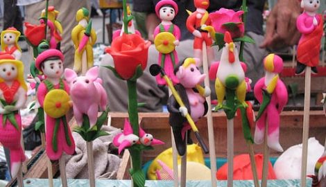 Nghề nặn tò he truyền thống ở thôn Hà Dương