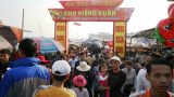 Tới chợ Viềng Nam Định ngày đầu xuân để… “mua may bán rủi”