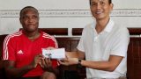 HLV Thế Anh giúp cựu cầu thủ Nam Định bị hoại tử, nhiễm trùng tủy 150 triệu đồng